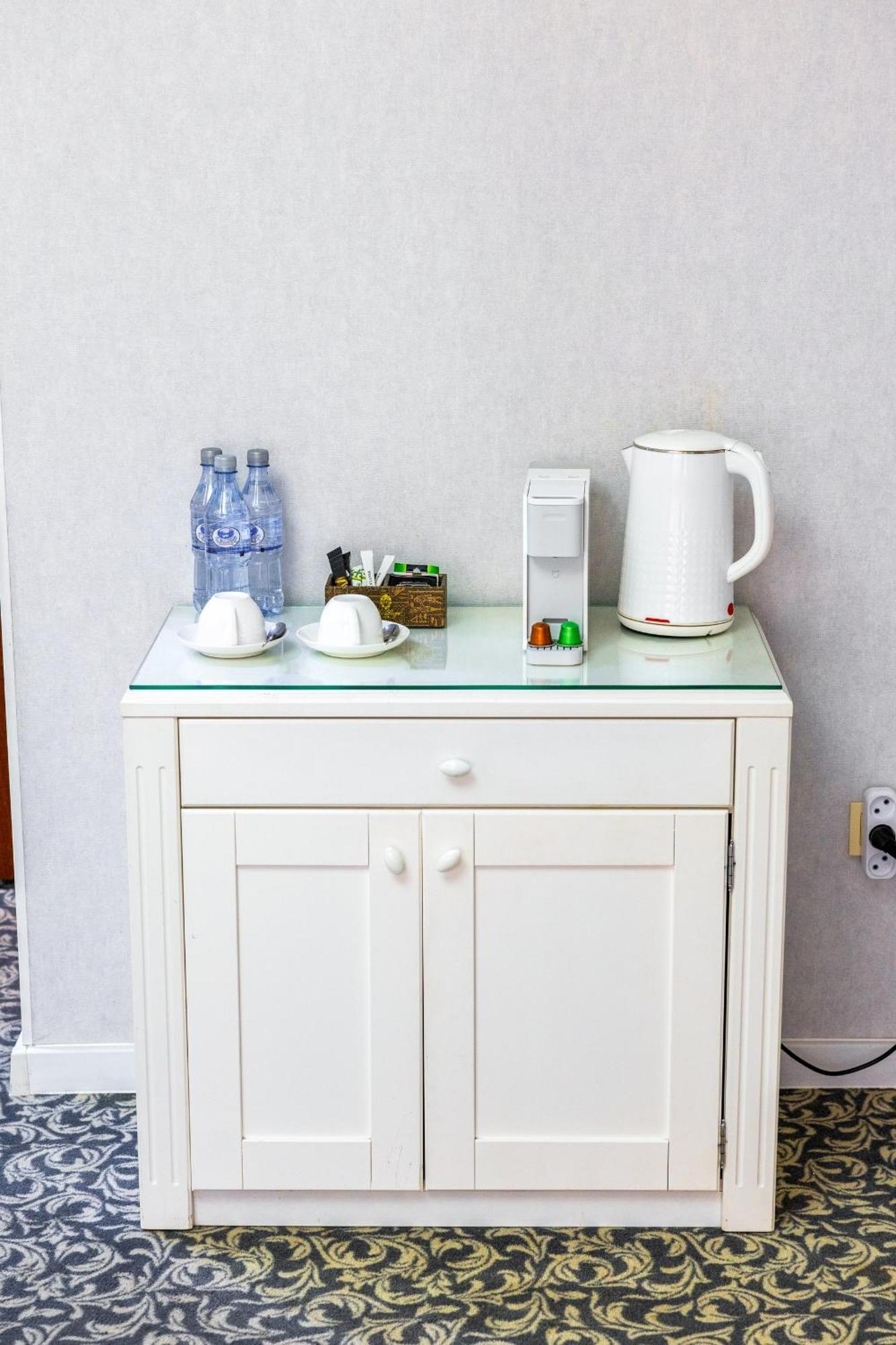Plaza Hotel Almaty Chambre photo